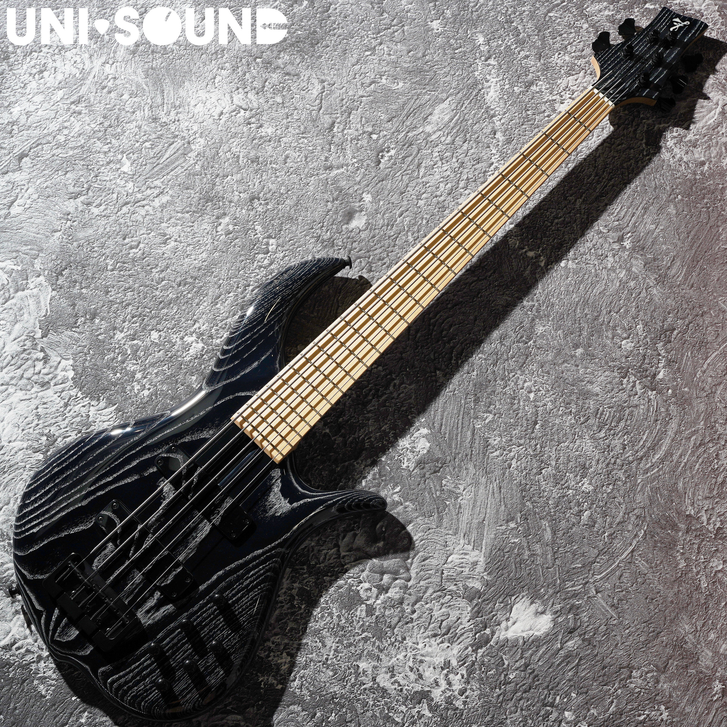 F-Bass BN5 Custom - Black and White Ceruse 2025