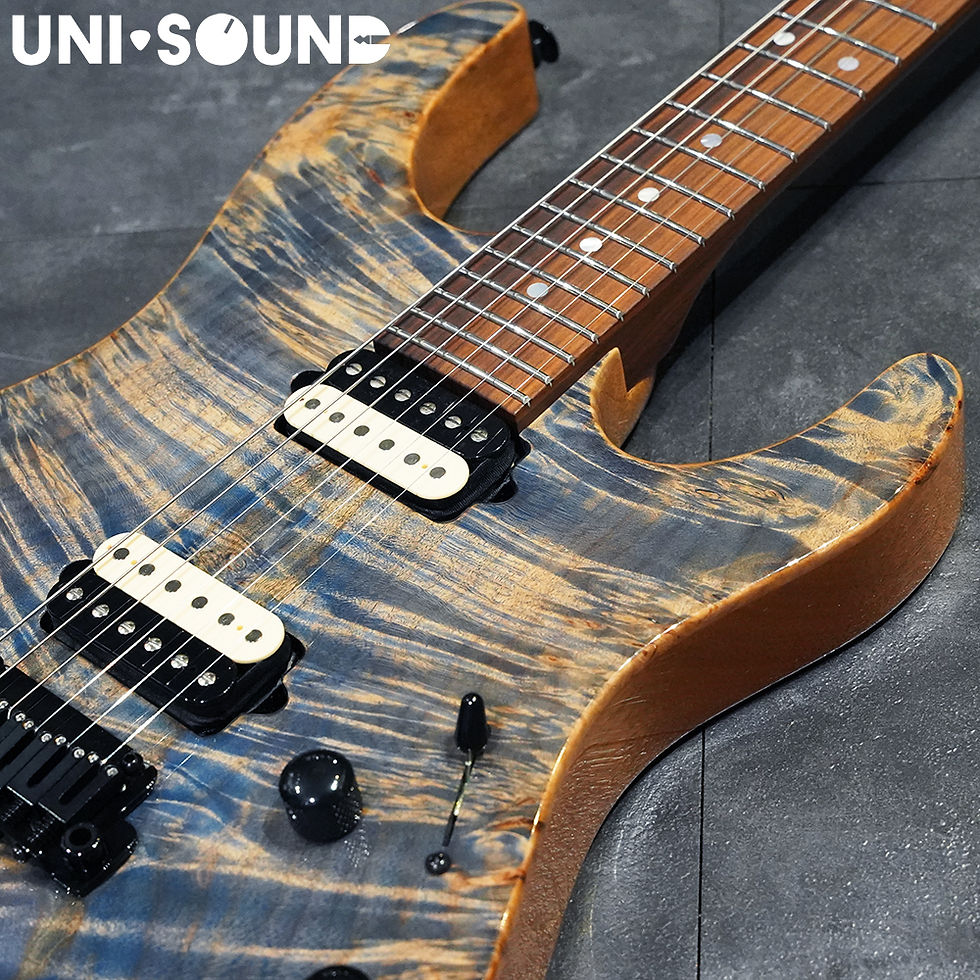 Thumbnail: Suhr Custom Modern - Trans Blues Denim