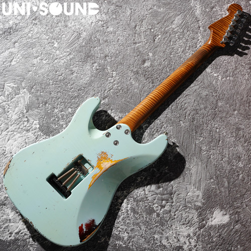Iconic Guitars Custom Solana - Sonic Blue over 3TB | unisound