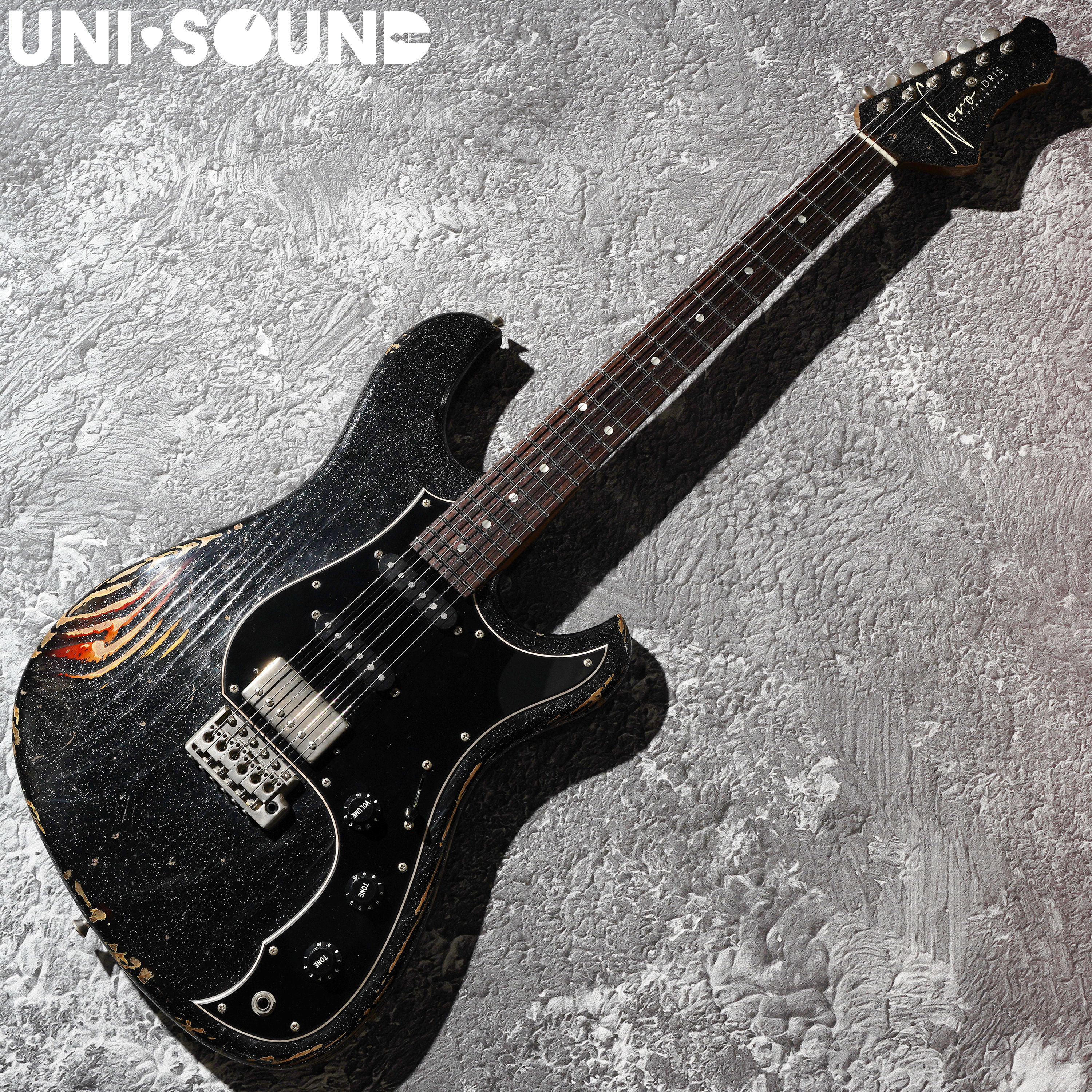 Novo Guitars Custom Idris - Starry Night over '64 3-Tone Burst