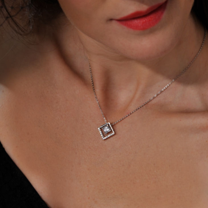 MultiwayPrincessPendantNecklace