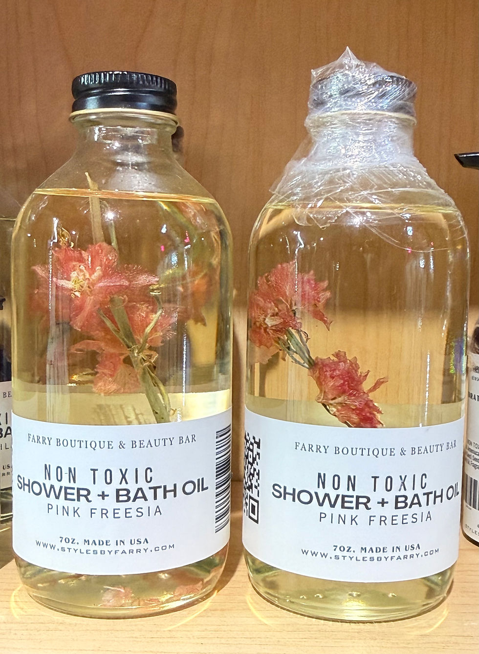 Прев'ю: Shower + Bath Oil