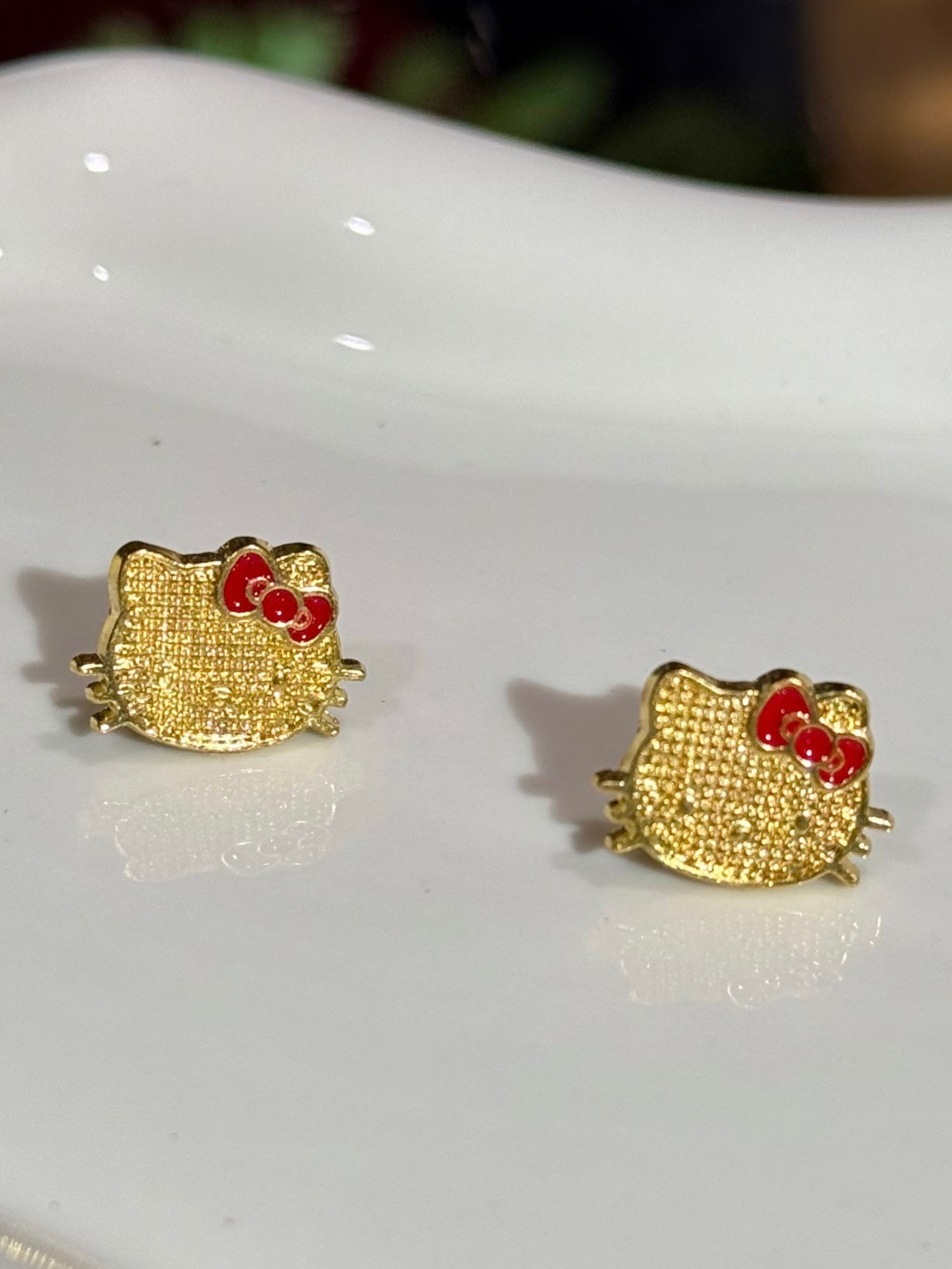 Hello Kitty | Gold Mini Stud Earrings
