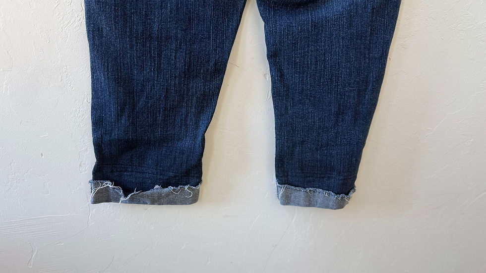 Miniaturbild: Y2K Ariya Cuffed Capri Jeans - 3/4