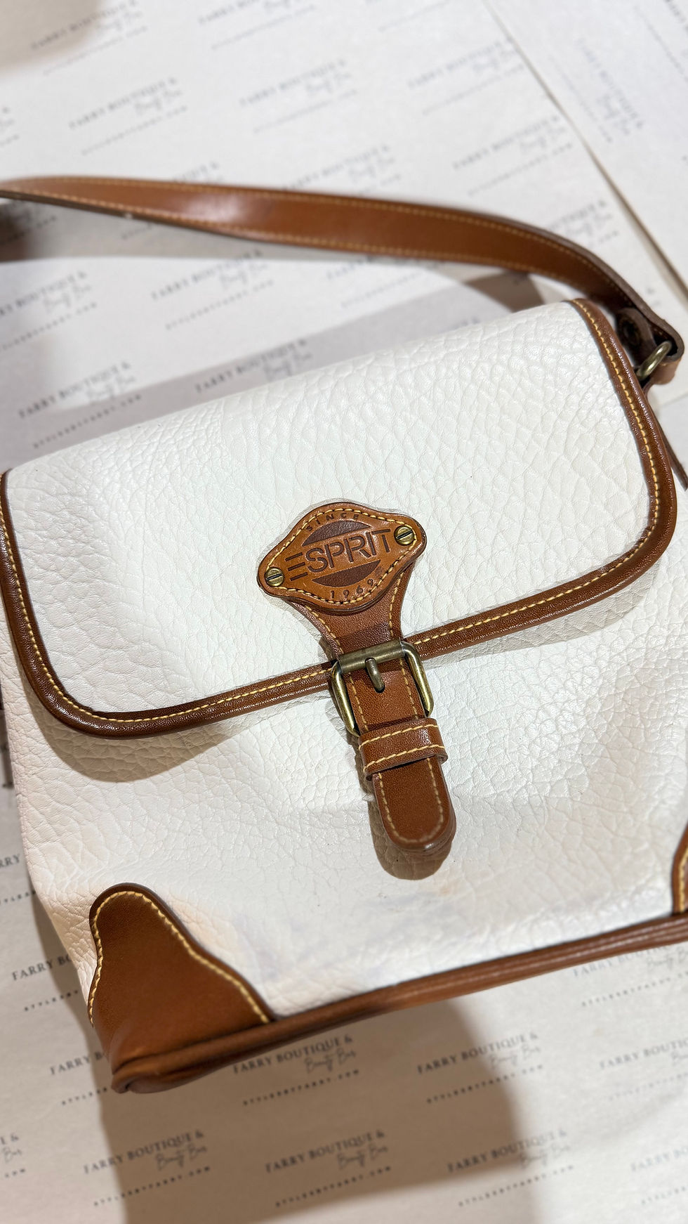 Thumbnail: Vintage Esprit White Brown Pebble Leather Crossbody Bag