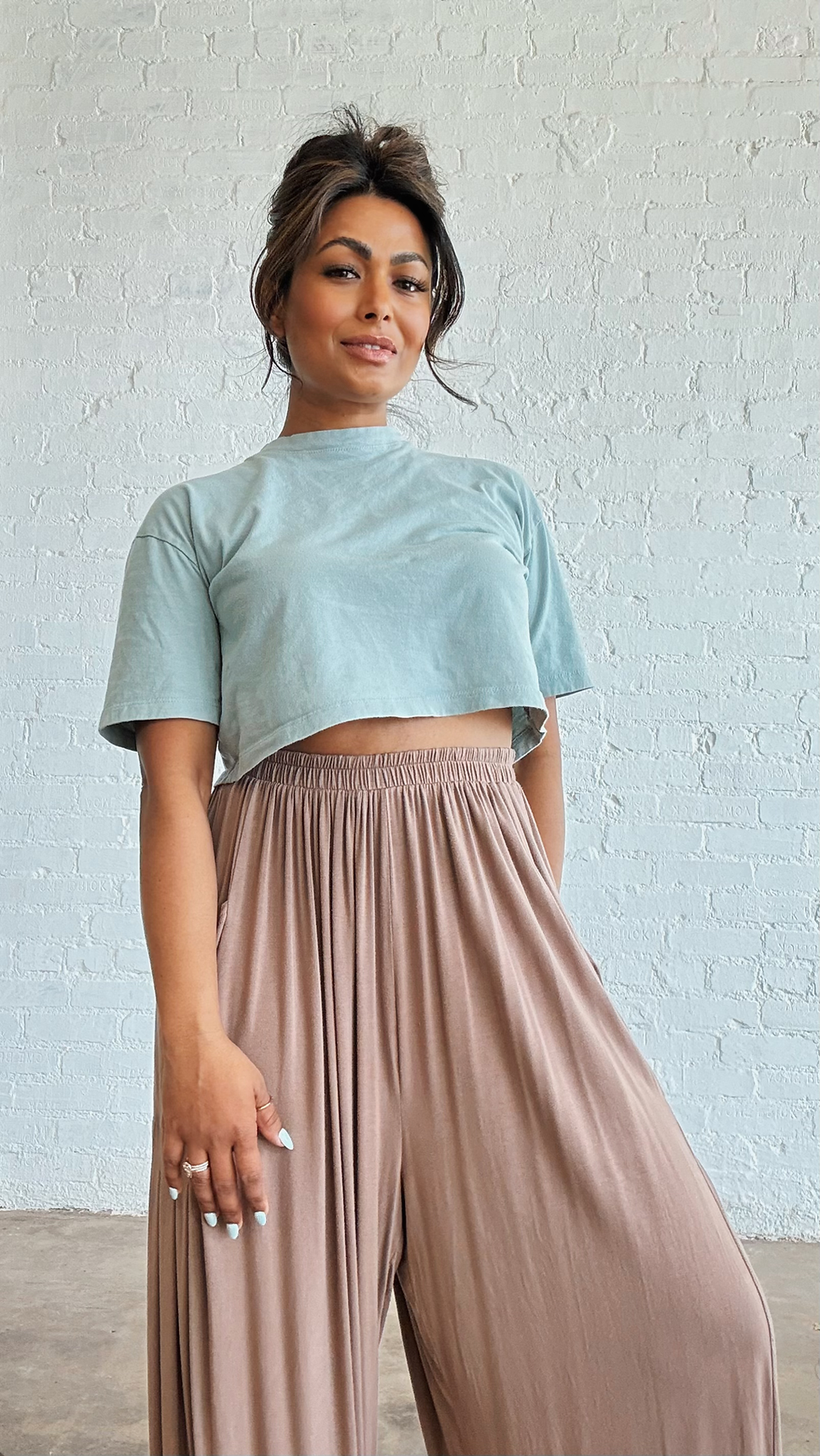 Miniatura: Trendsetting Aesthetic| Taupe Breezy Jogger Pants