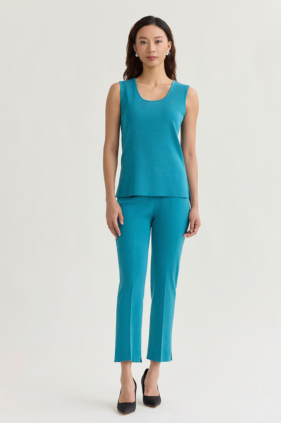 Thumbnail: Ming Wang Plus Size Mid-Length Scoop Neck Knit Tank In Nebula Retails: $160- 3XL