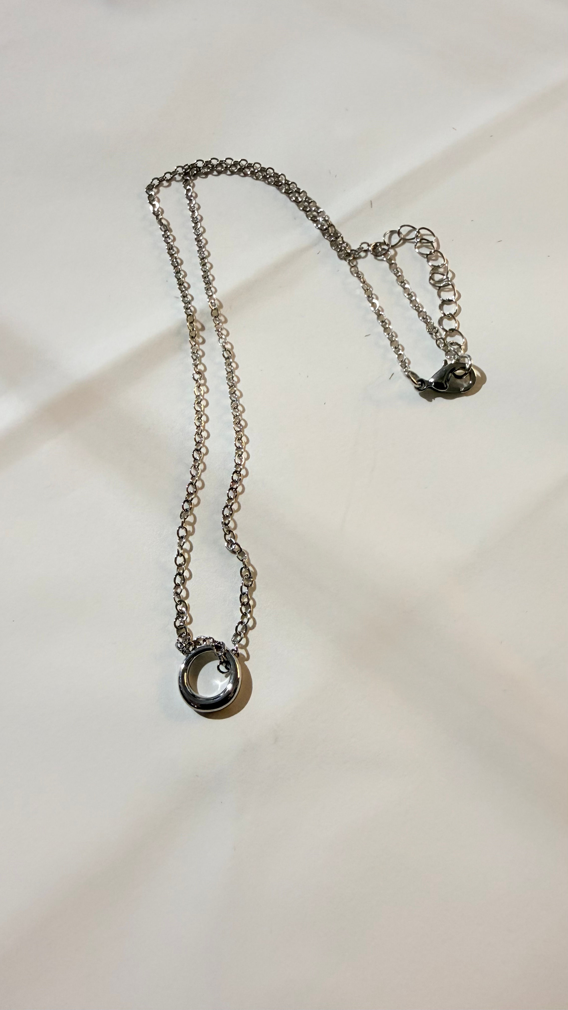 Dainty Circle Minimal Silver Necklace
