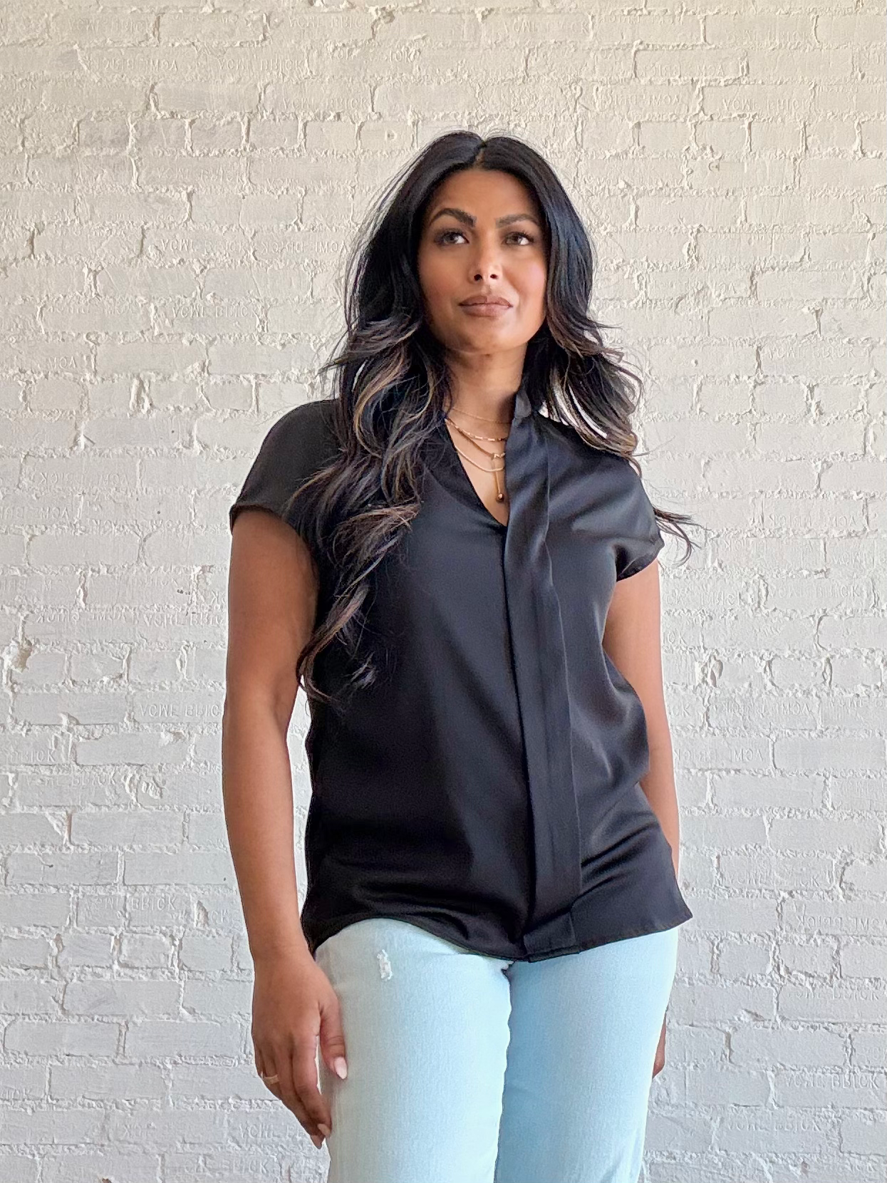 Minimalist | Black Short Sleeve Blouse