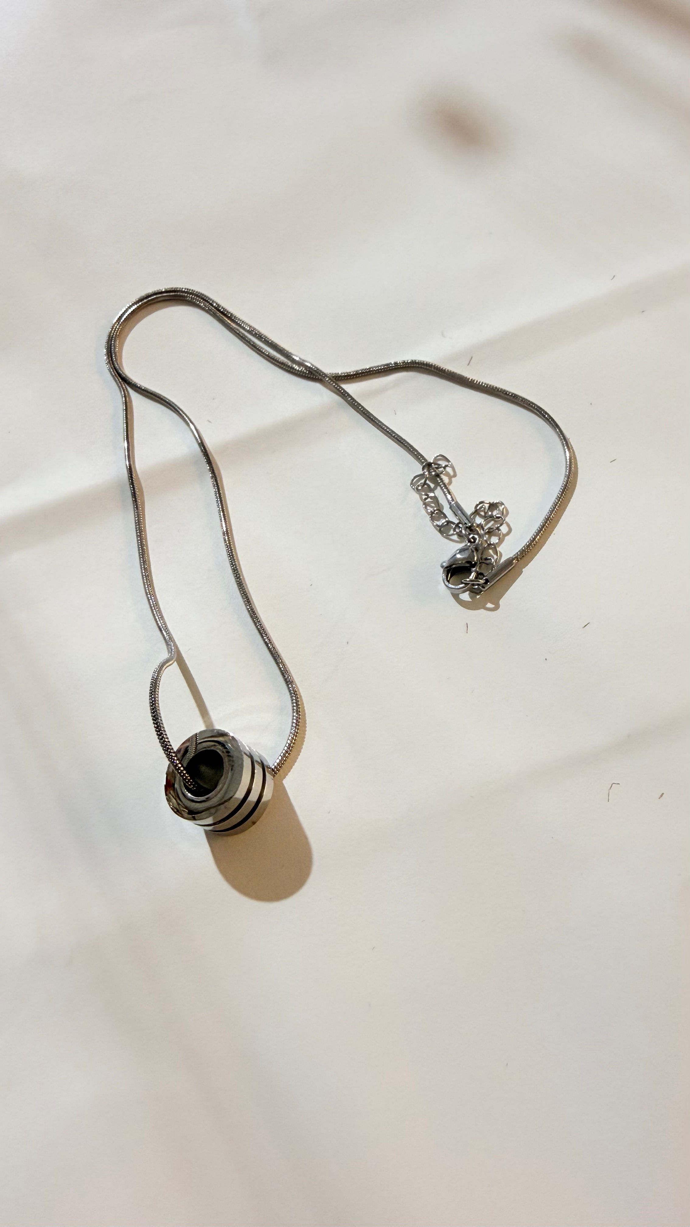 Vintage Style Ring Pendant Silver Necklace