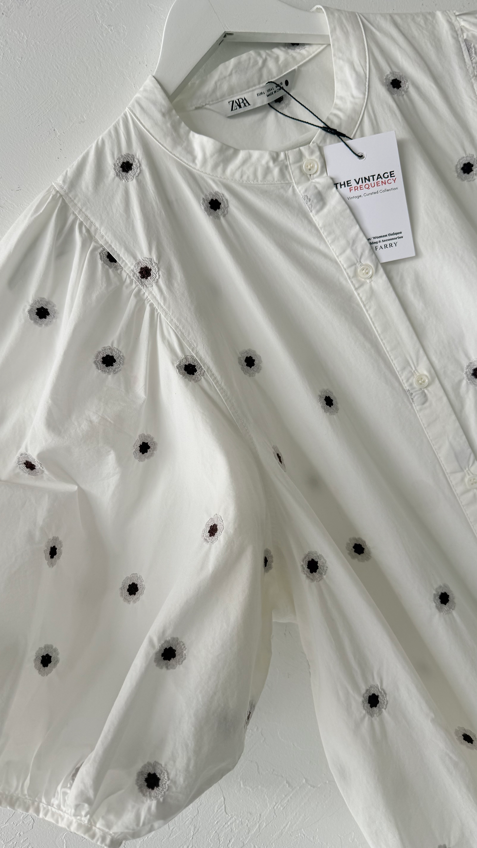 Thumbnail: Zara Oyster White Embroidered Poplin Dress - L