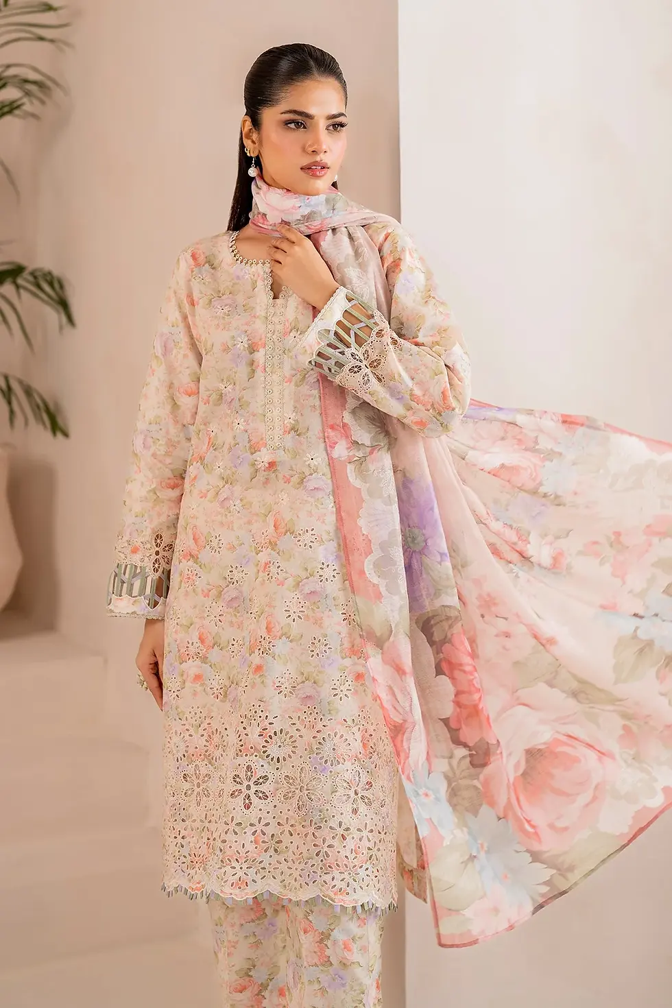 Thumbnail: BQU-UF-718 BAROQUE UNSTITCHED LAWN