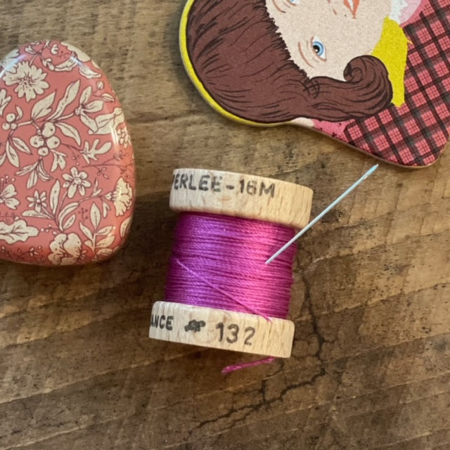 AU VER A SOIE® Soie Perlée 16m Orkidé (132)