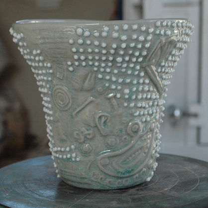 青磁イッチン大片口