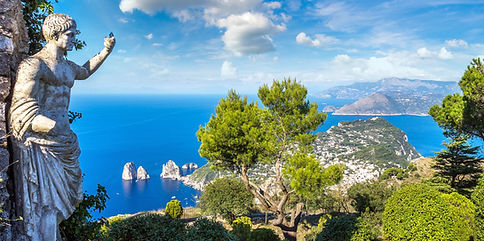 Capri boat tour from Sorrento