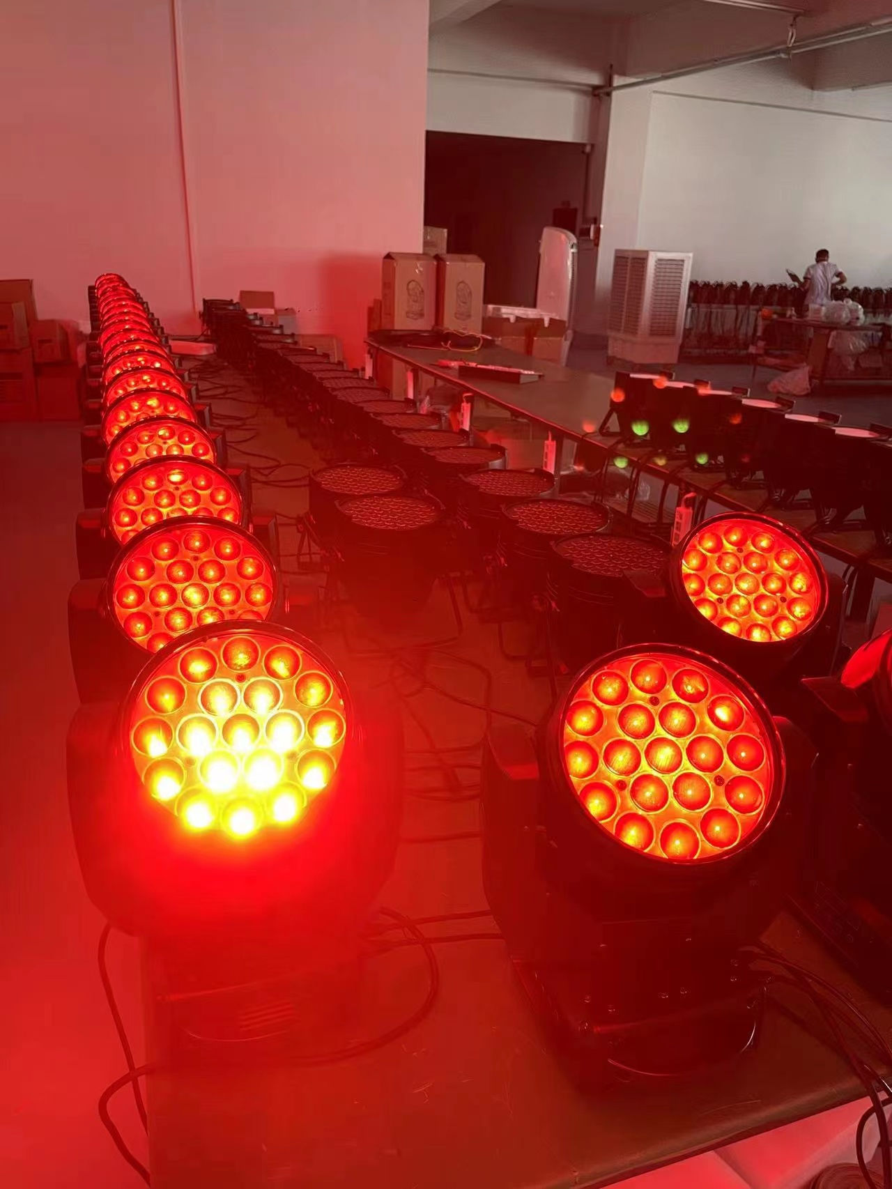 1915W/1940W  LED Moving Head With Zoom