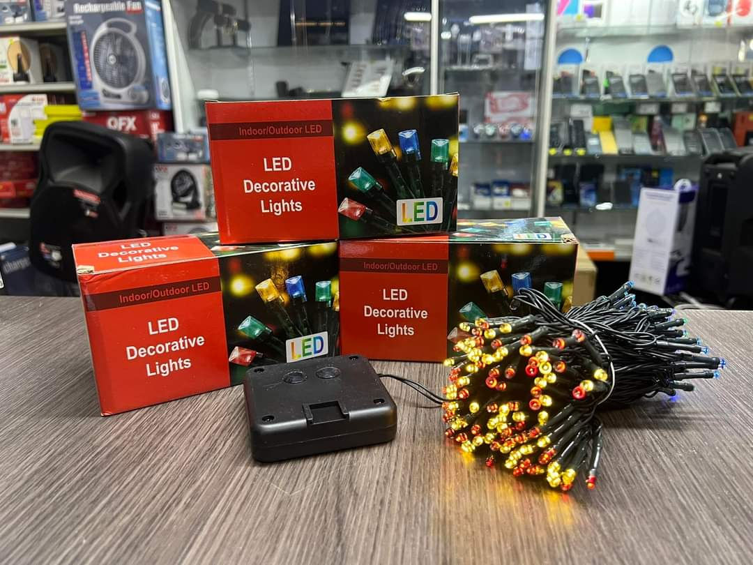 Bombillas l 200 led  72 pies  Navidad con placa solar de colores