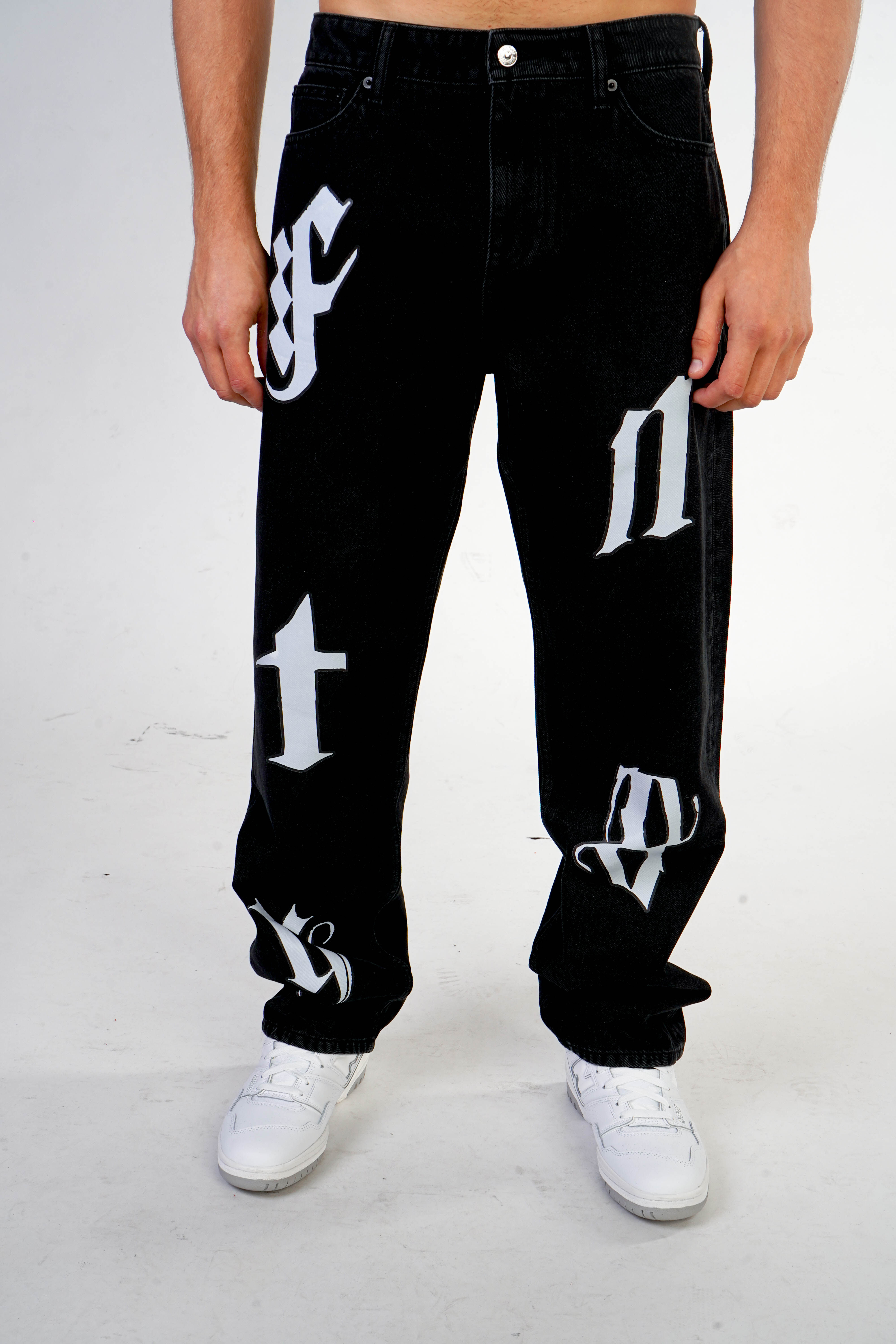 DENIM FNTSY LETTER PATCH