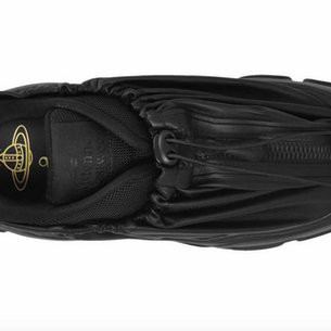 VIVIENNE WESTWOOD x ASICS: Ahora en cueros
