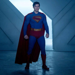 DAVID CORENSWET revela una dolorosa verdad detrás de SUPERMAN: “Mi testículo derecho”