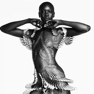 KUNSTHAL ROTTERDAM acogerá la retrospectiva "SCULPTING THE SENSES" de IRIS VAN HERPEN