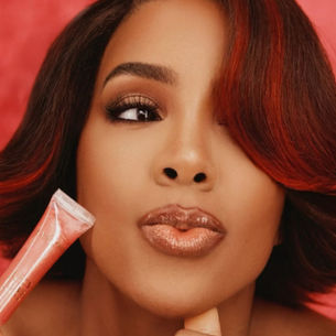 KELLY ROWLAND revive el Y2K con su nueva campaign para LANCÔME