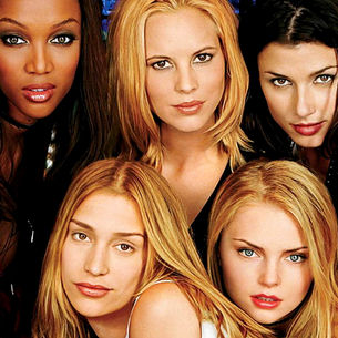 ¿Una secuela de COYOTE UGLY? Firmamos con sangre, sudor y gloss sabor cereza