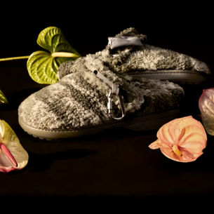 HOLLISTER x CROCS: la collab que nadie pidió y ahora necesitas