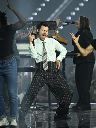 HARRY STYLES fantasea con el matrimonio en “AMERICAN GIRLS”