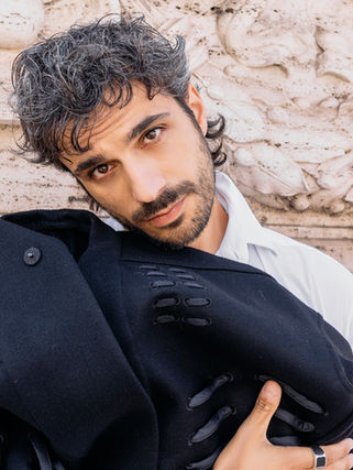 COVER STORY w/ GIANMARCO SAURINO: “Mi rutina es vivir todo al 100%”