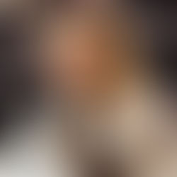 BELLA HADID x MISS SIXTY: Bendita nostalgia Y2K