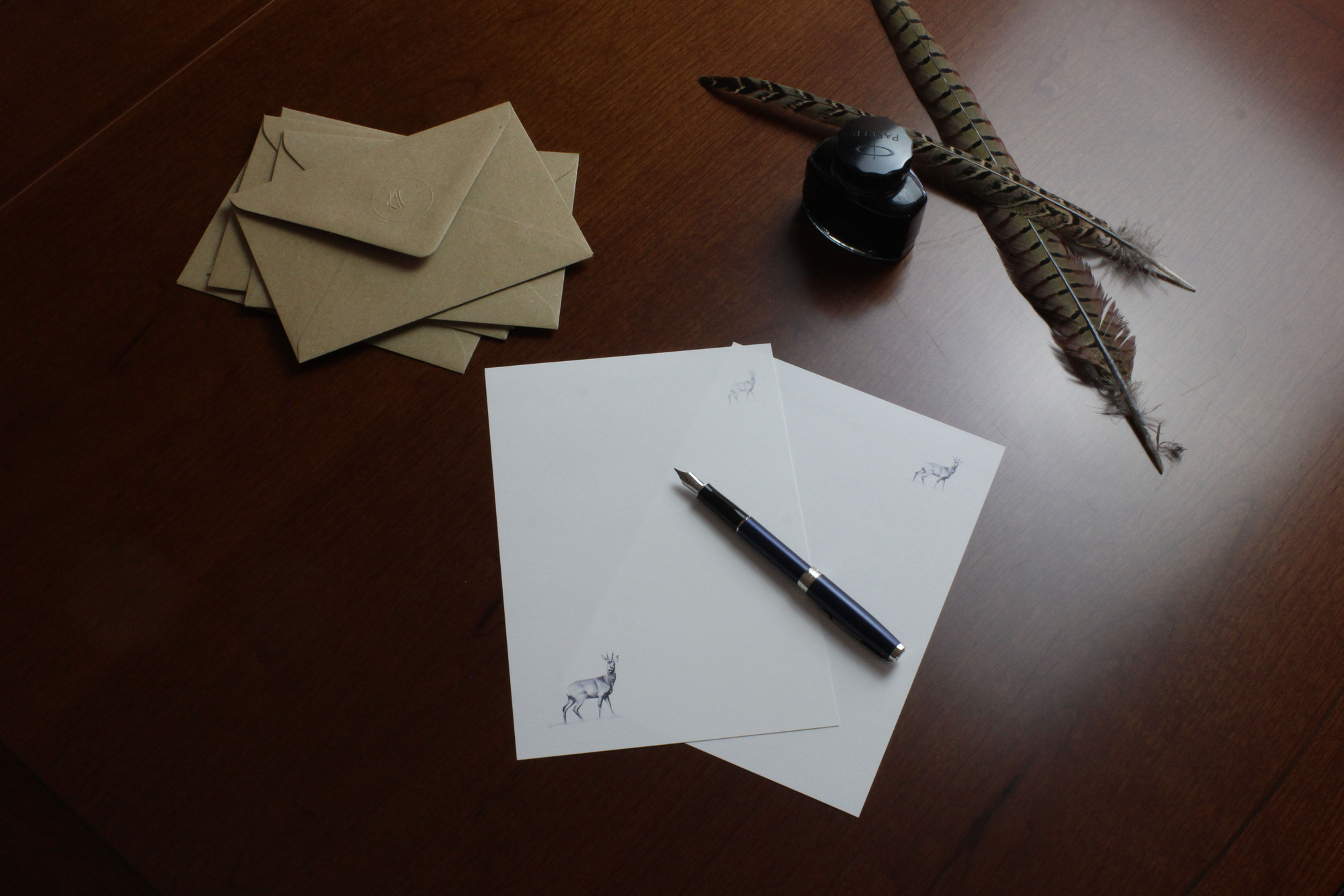 'Orchard Roe' Writing Set