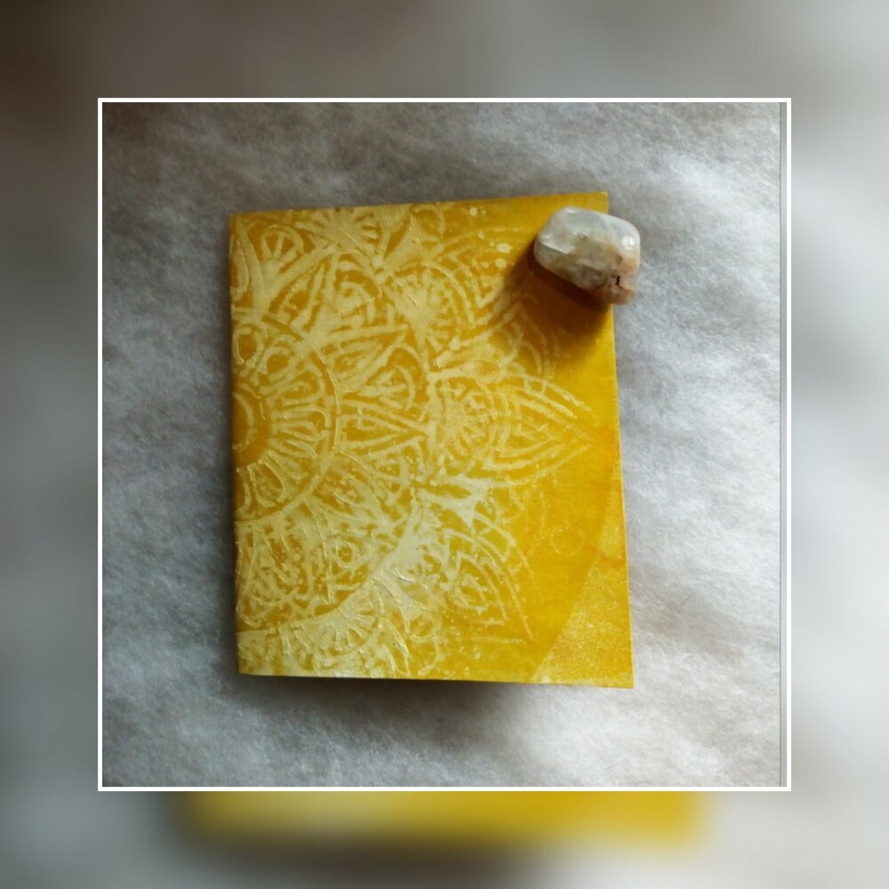 CARNET MANDALA JAUNE CHAKRA