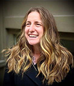 Megan Tefft headshot.jpg