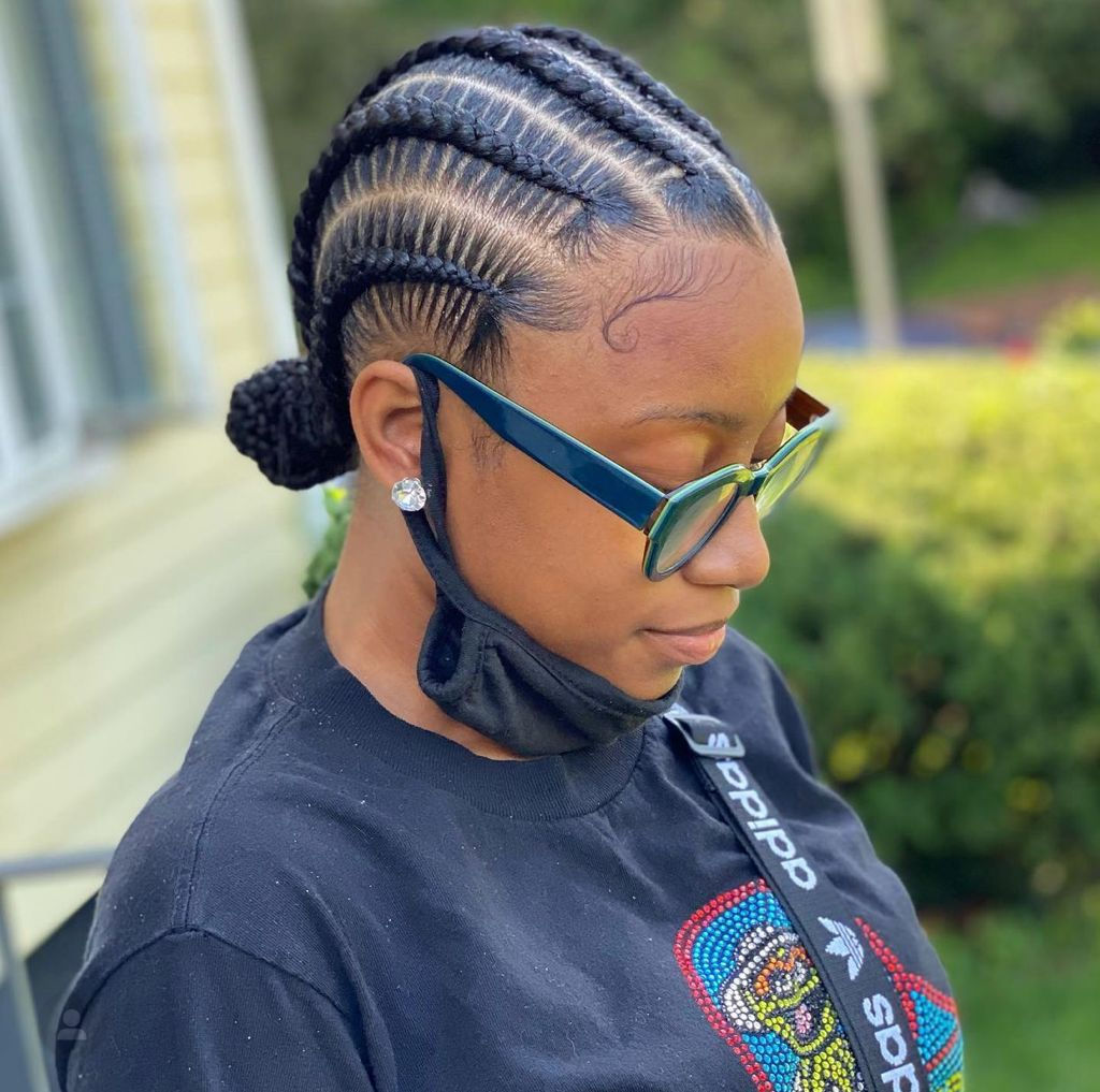 6 Stitch into Bun