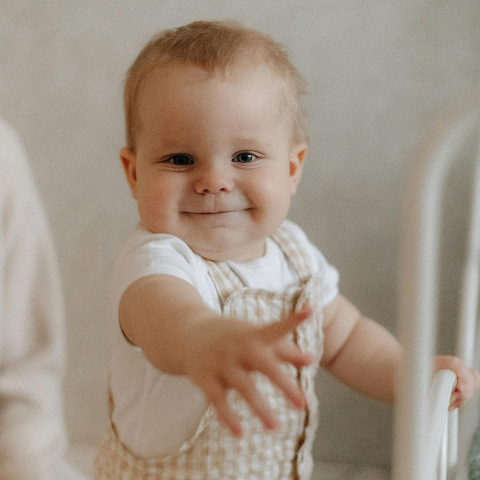 How Signing Supports Early Listening and Attention Skills