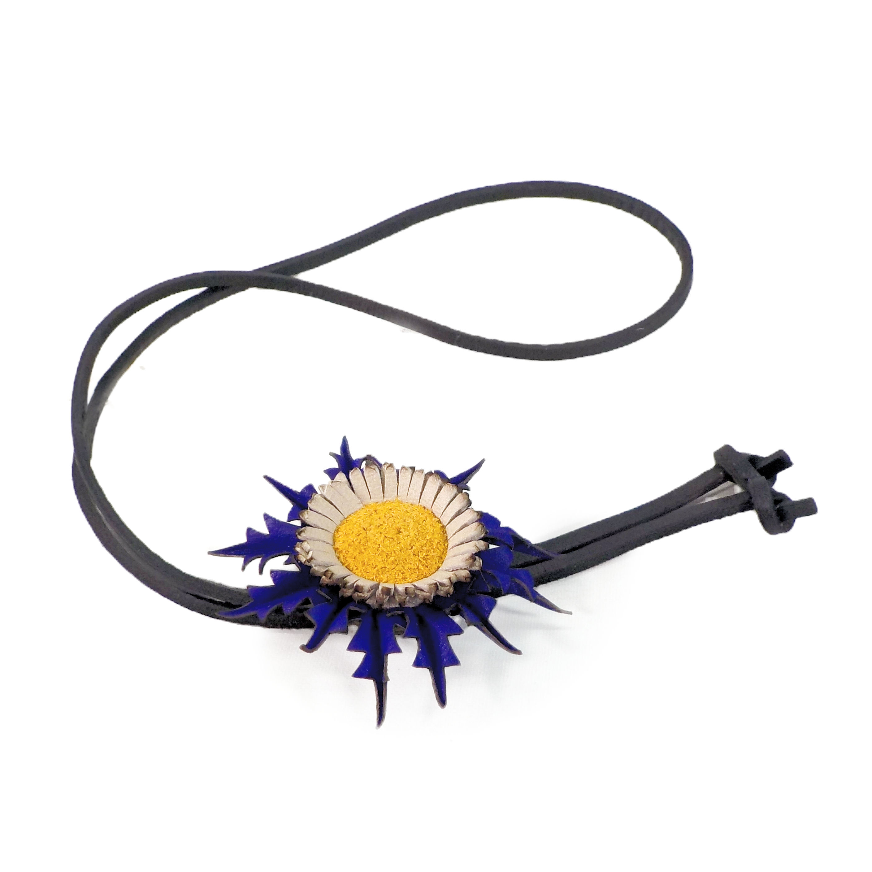 Collar Eguzkilore de cuero color Tinta centro amarillo