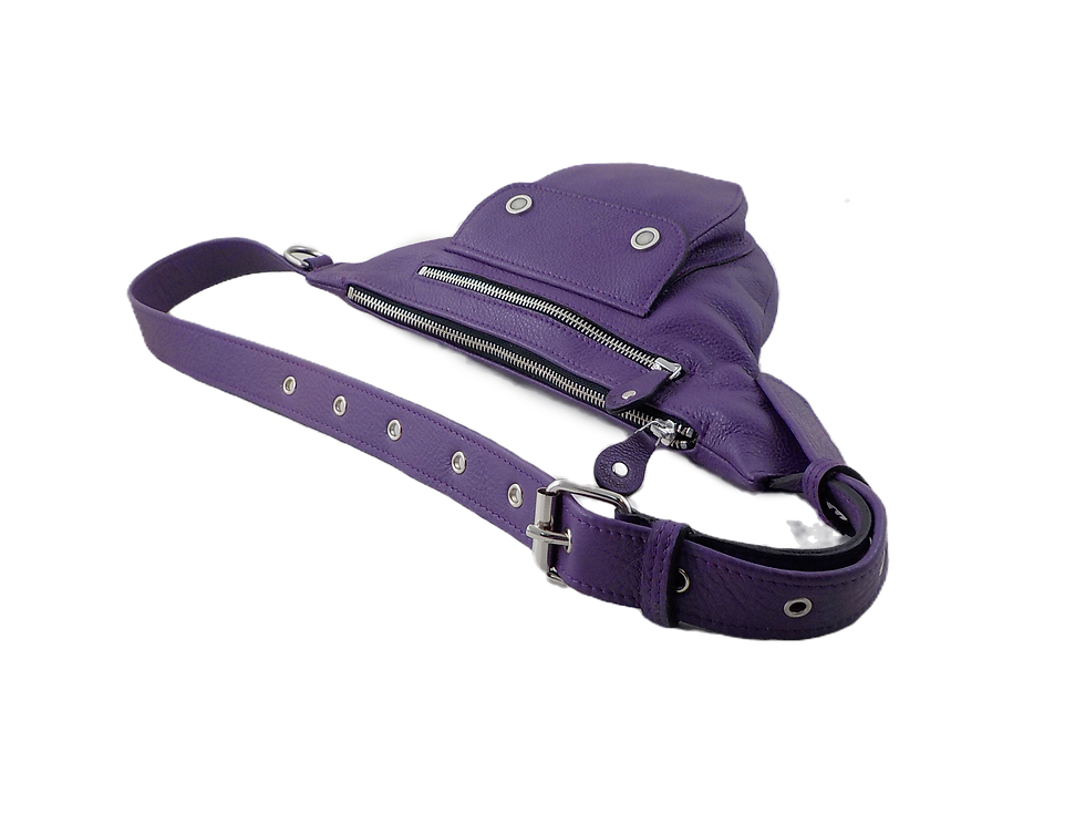 Riñonera de cuero morado estilo contemporáneo artesanal.