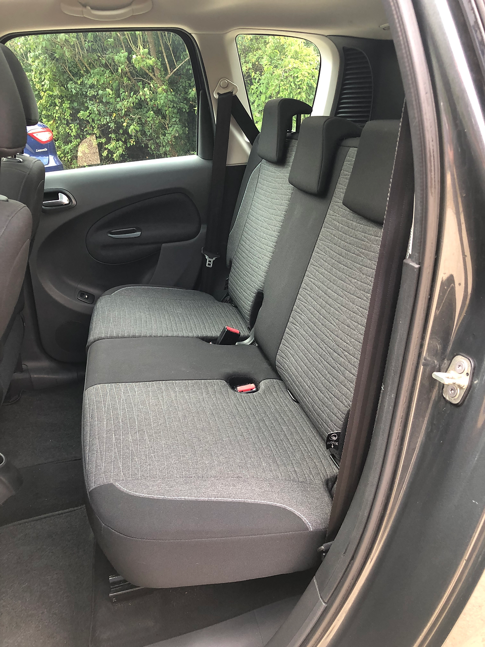 Thumbnail: 2016 Citroen C3 Picasso 1.2L