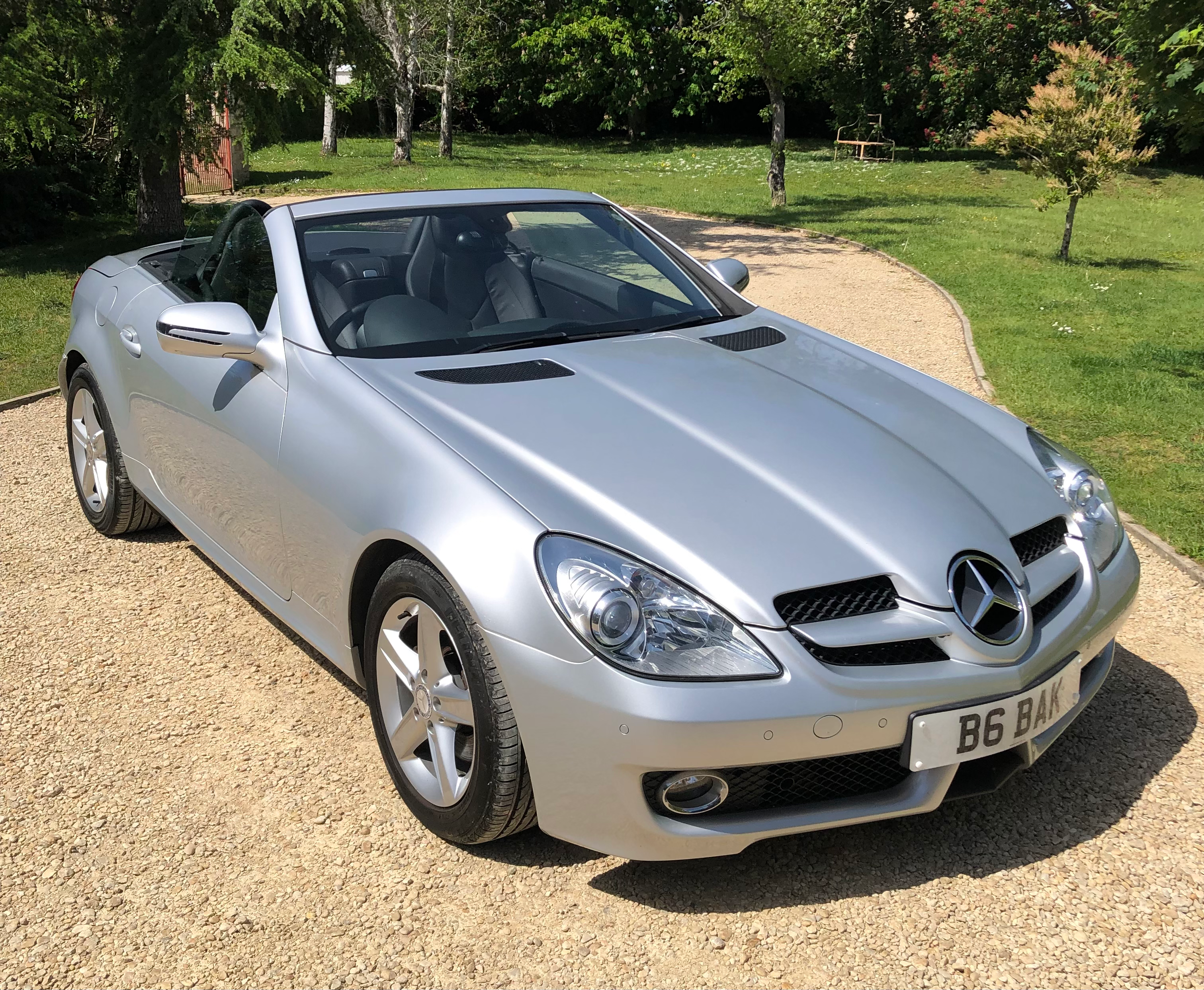 2011 MERCEDES SLK - 3 LITRE