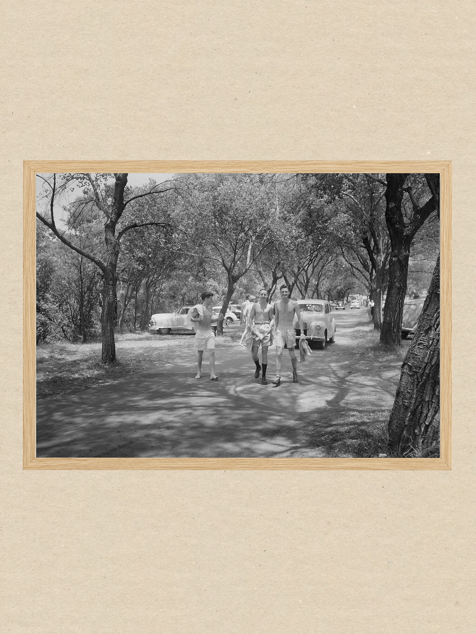 Thumbnail: Day Trippers / 01