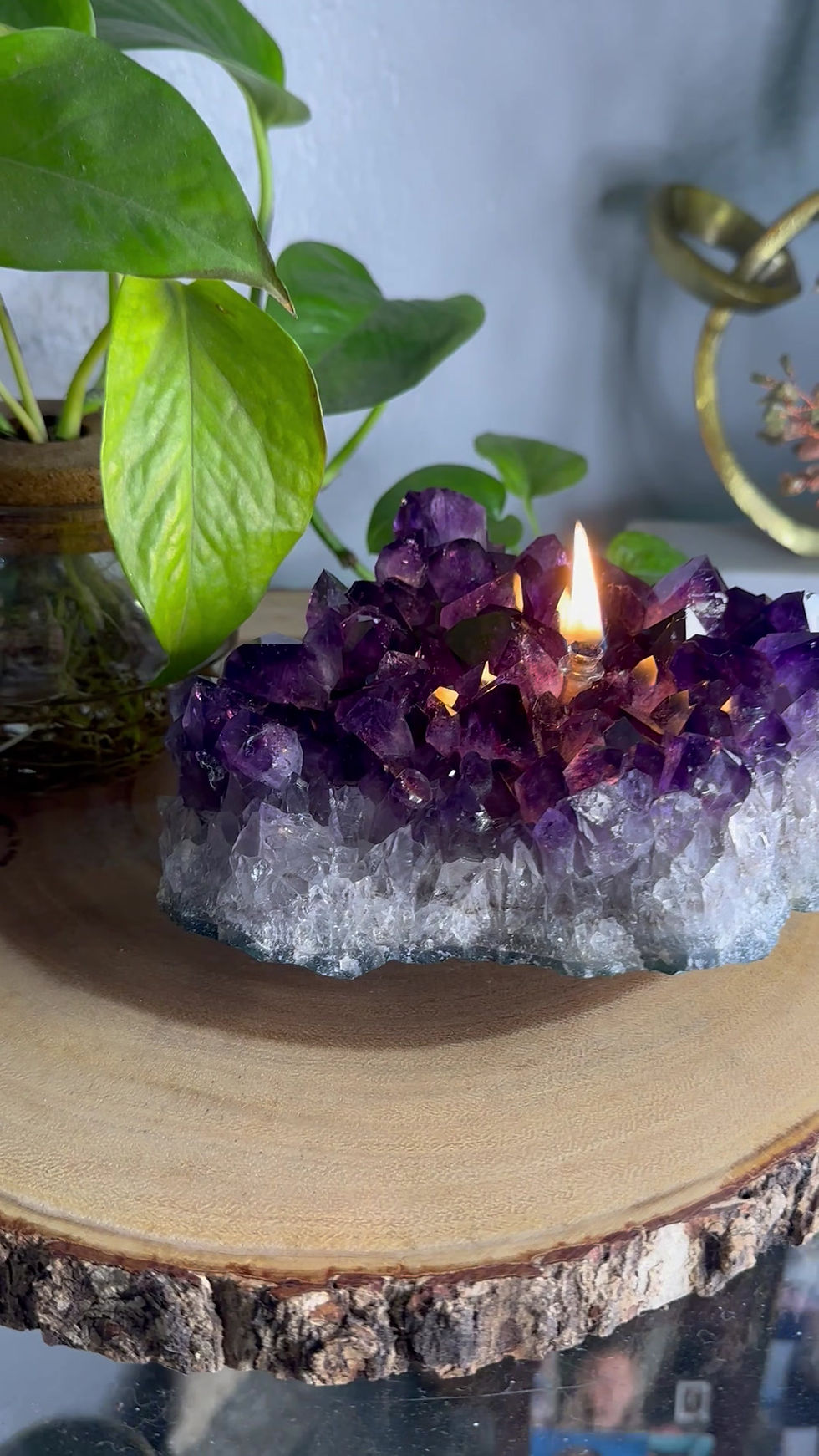 Thumbnail: Premium Amethyst Oil Lamp - medium