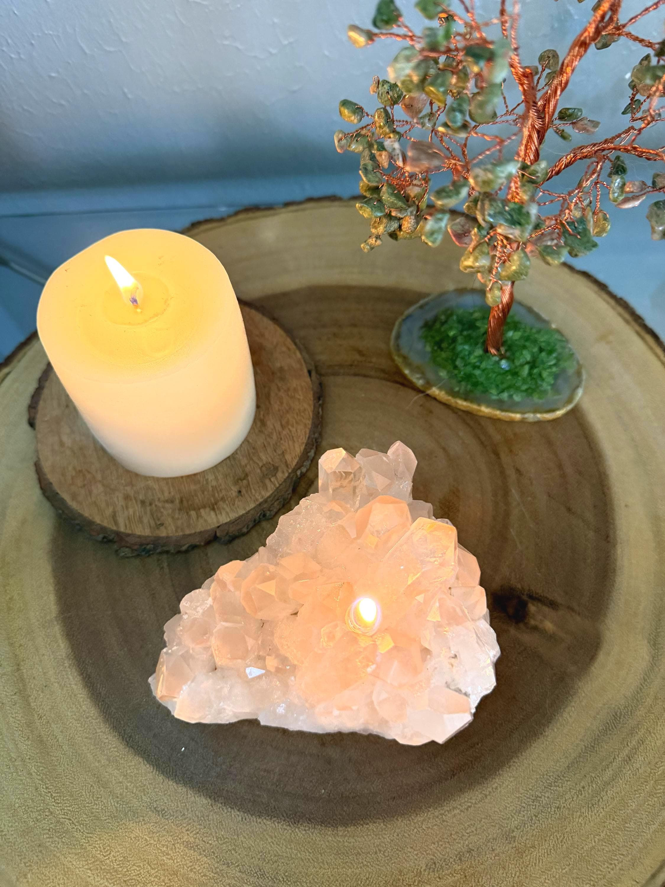 Lithium Quartz Crystal Oil Lamp: Natural Home Decor, Positive Energy