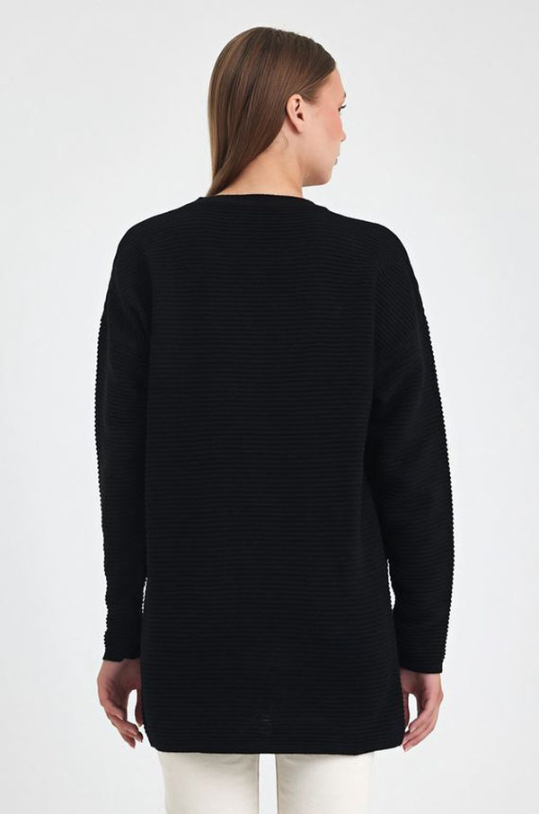 Küçük resim: Düğmeli Triko Kazak- Standart Beden (S,M,L,XL Bedenler)