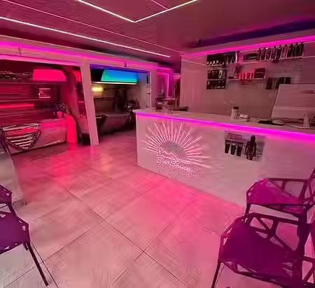 tanning salon coventry.avif