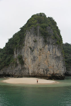 Cat Ba, Vietnam