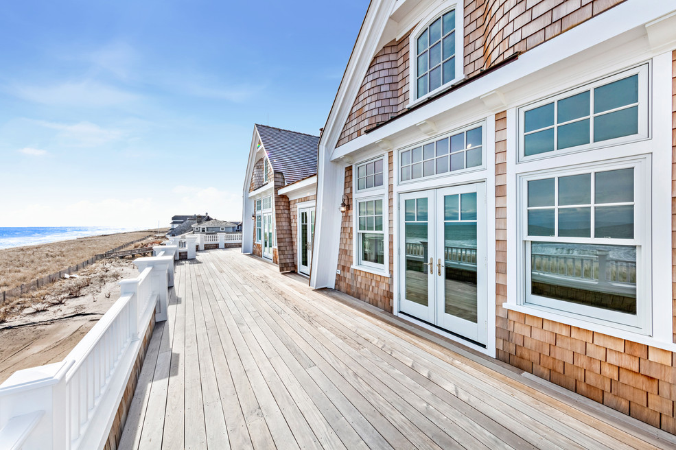 Large upper deck on oceanfront Jersey Shore home.