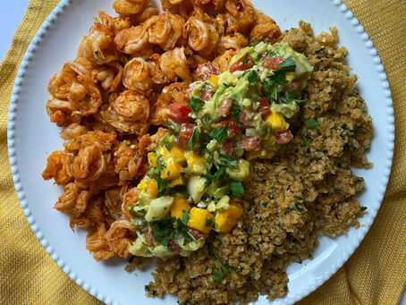 Camarones con Arroz de Coliflor