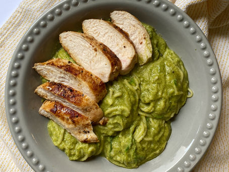 Espagueti en Salsa de Chile Poblano + Brócoli