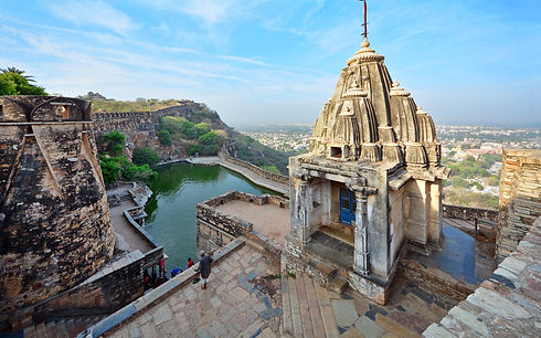 Chittorgarh-Fort-Widescreen.jpg